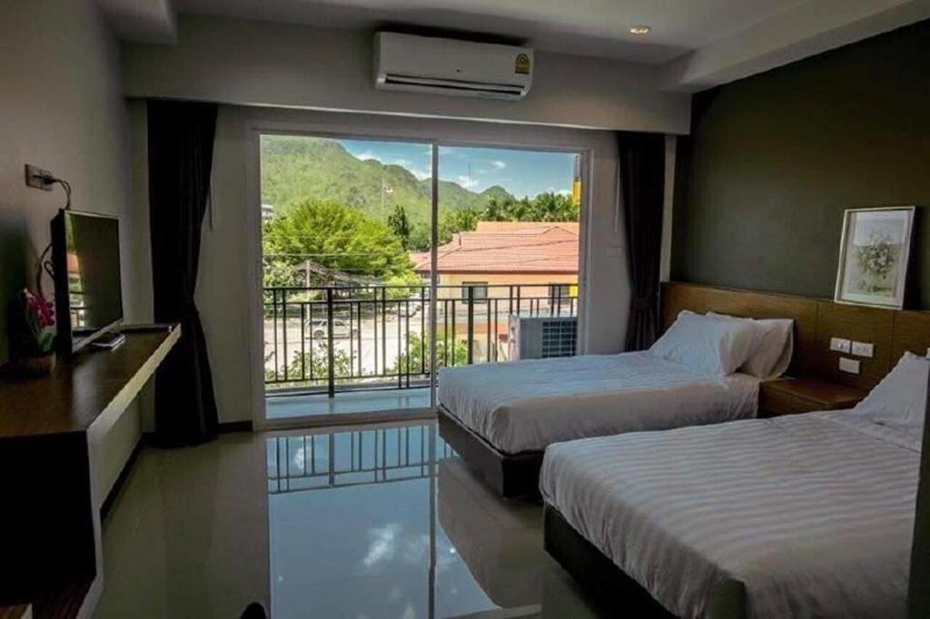Eurotel Hotel Kanchanaburi Exterior photo