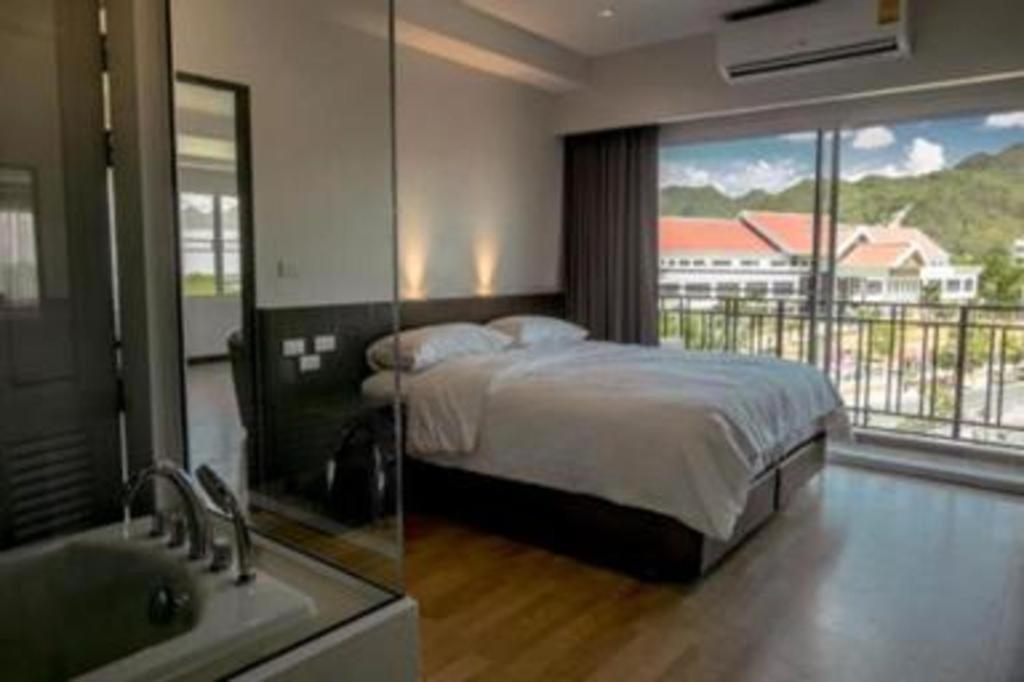 Eurotel Hotel Kanchanaburi Exterior photo
