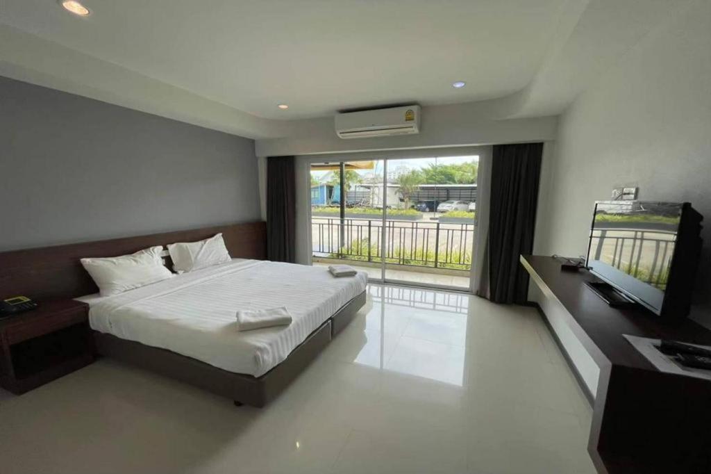 Eurotel Hotel Kanchanaburi Exterior photo